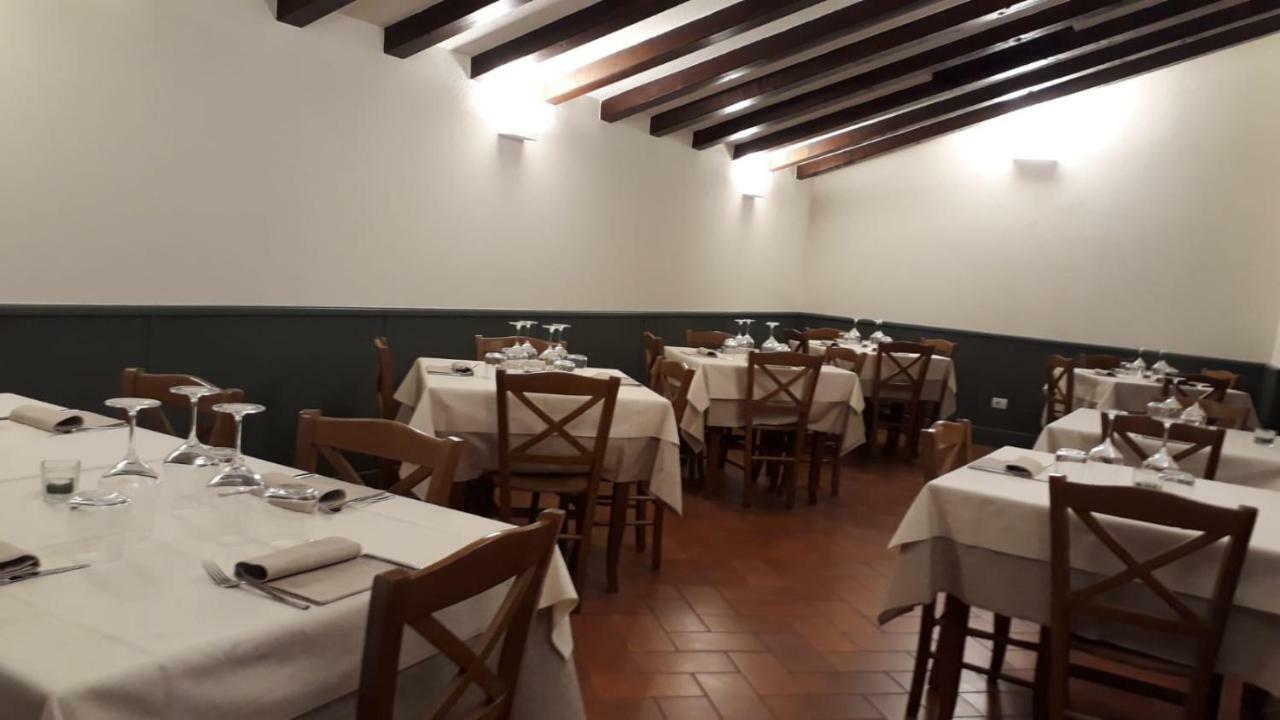 Locanda Capolago Colico Exteriör bild